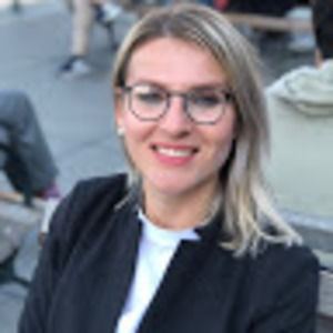 Meet your Posher, Maria